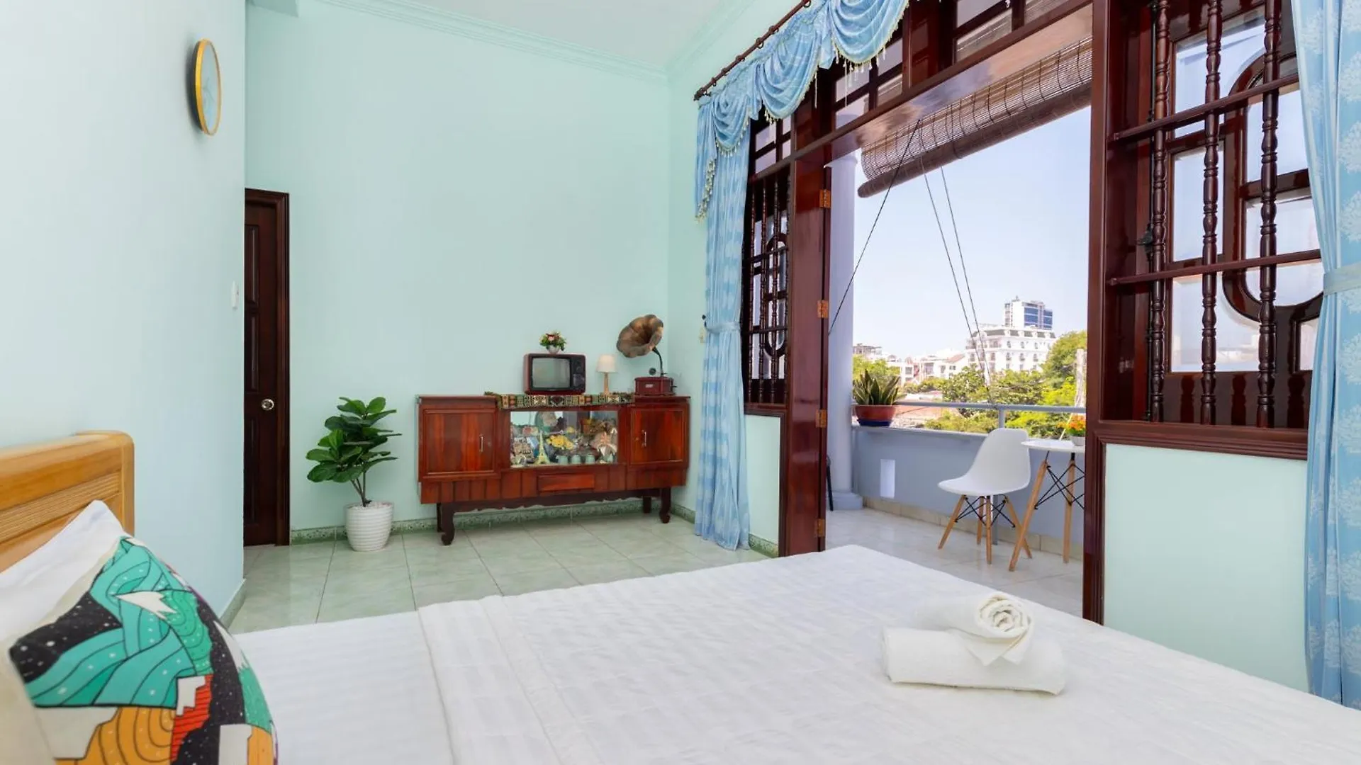 Hoa Giay Villa Vung Tau